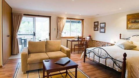 Bushview Cottage - Kingaroy Accommodation 2