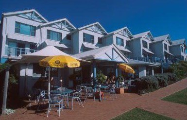 Breakers Apartments Mollymook - Kingaroy Accommodation 0