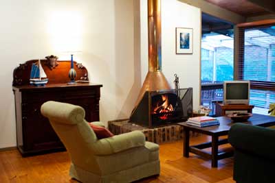Lyrebird Dell - Kingaroy Accommodation 1