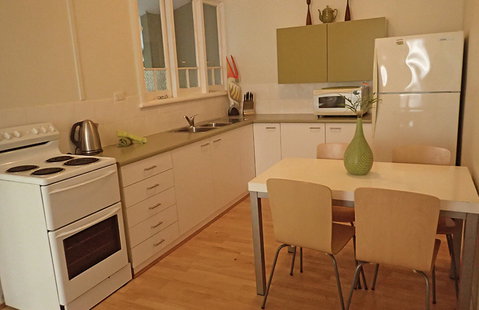 Bayswater Beach House - Kingaroy Accommodation 8