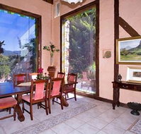 Castle On The Hill Bed and Breakfast - Kingaroy Accommodation