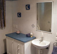 Blue Wren Cottage - Coolabah - Kingaroy Accommodation