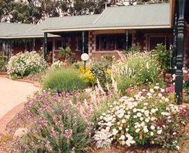 Red Gum Lagoon Cottages - Kingaroy Accommodation 0