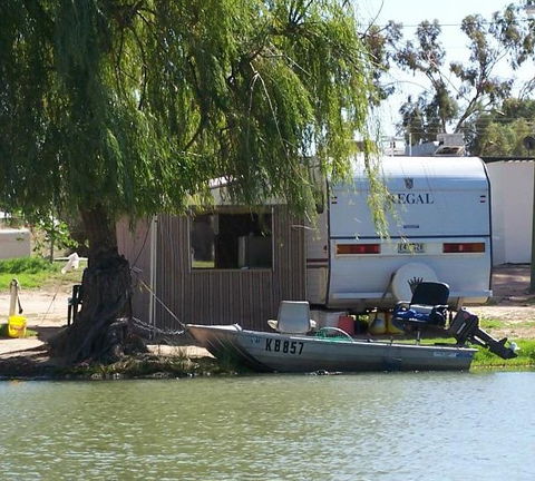 Willow Bend Caravan Park - Kingaroy Accommodation 0