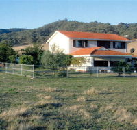 Cossettini High Country Retreat - Kingaroy Accommodation