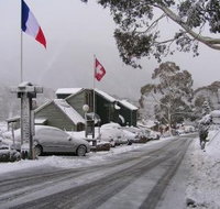 Kasees Apartments and Mountain Lodge - Kingaroy Accommodation