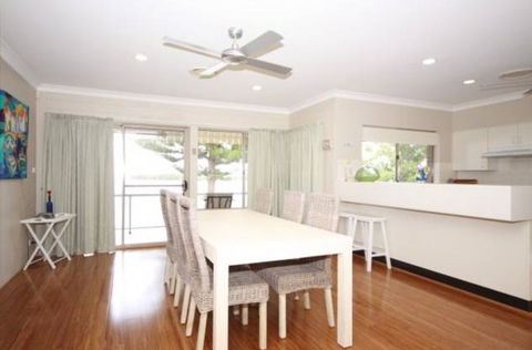 Sunset Boulevarde 12 - Kingaroy Accommodation 3