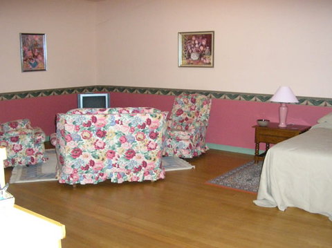 Jolly Swagman Holbrook Motor Inn - Kingaroy Accommodation 2