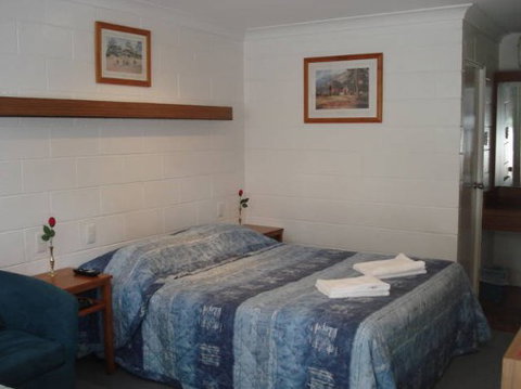 Byer Fountain Motor Inn - Kingaroy Accommodation 2