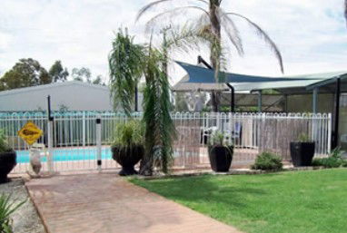 Aalbany Motor Inn - Kingaroy Accommodation 1