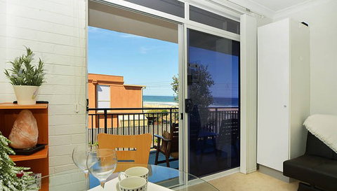 Beach Studio On Bombo - Kingaroy Accommodation 4