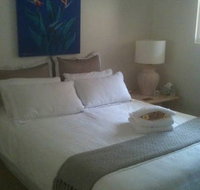 Absolute Beachfront Manly Bed and Breakfast - Kingaroy Accommodation