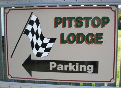Pitstop Lodge Guesthouse And Bed And Breakfast - Kingaroy Accommodation 3