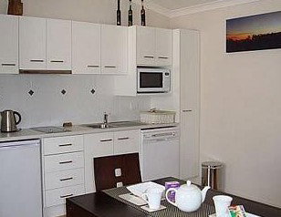 Camelot - Kingaroy Accommodation 5