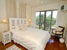 Claytons On Cylinder Beach Front Apartments - Kingaroy Accommodation 6