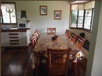 A Little Bit Of Heaven - Holiday Home - Kingaroy Accommodation 6