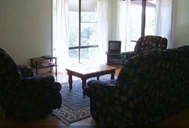 Possum Lodge - Holiday Home - Kingaroy Accommodation 4