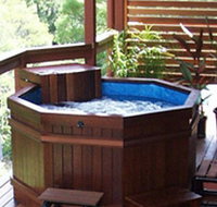 Ravensbourne Escape Tree Tops - Kingaroy Accommodation