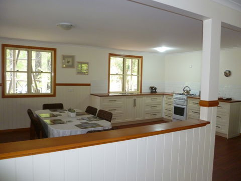 Moreton Island Bed And Breakfast Accommodation - Kiarabilli - Kingaroy Accommodation 2