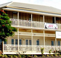 Gracemere Hotel - Kingaroy Accommodation