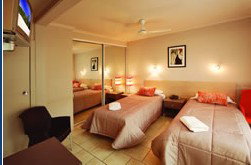 Discovery Cairns - Kingaroy Accommodation 2
