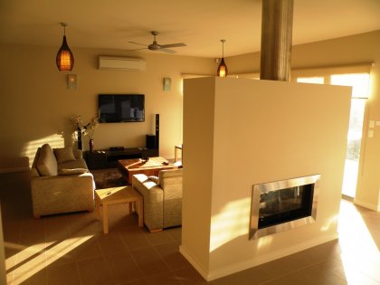 KI Blue - Kingaroy Accommodation 2