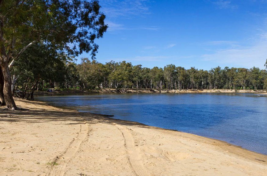Koonoomoo VIC Kingaroy Accommodation