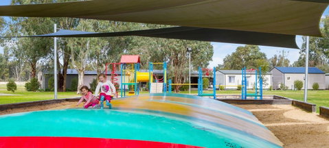 Time Out Holiday Park - Kingaroy Accommodation 4