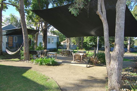 Huskisson Holiday Cabins - Kingaroy Accommodation 3