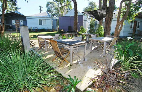 Huskisson Holiday Cabins - Kingaroy Accommodation 4