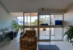 Burleigh Beach Tower - Kingaroy Accommodation 2