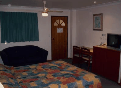 Carseldine Court Motel - Kingaroy Accommodation 3