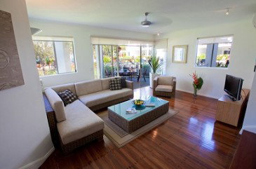 Beaches At Port Douglas - Kingaroy Accommodation 5