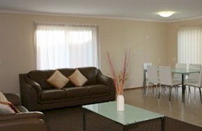 Paradise Holiday Apartments Villas - Kingaroy Accommodation 1