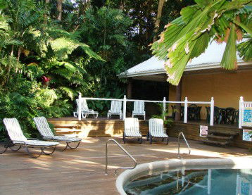 Palm Cove Tropic Apartments - Kingaroy Accommodation 1