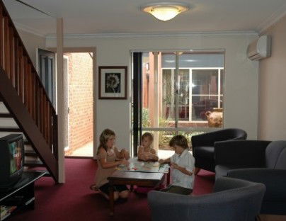 Quest Yelverton Kalgoorlie - Kingaroy Accommodation 1