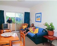 Ocean Side Hawks Nest - Kingaroy Accommodation 4