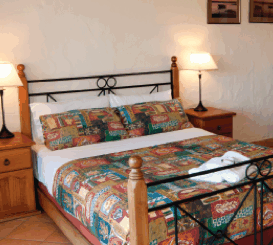 Canal Rocks Beachfront Apartments - Kingaroy Accommodation 1
