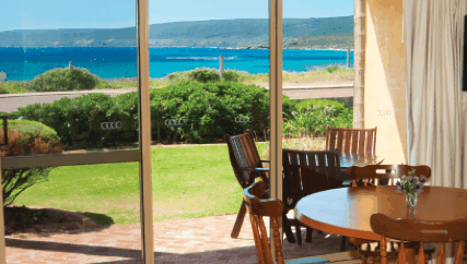 Canal Rocks Beachfront Apartments - Kingaroy Accommodation 2