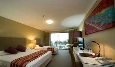 Airlie Beach Hotel - Kingaroy Accommodation 1