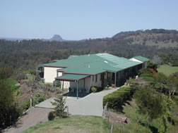 Eyrie Escape - Kingaroy Accommodation 2