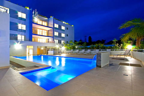 Lakeside Waterfront Apartment 18 - Kingaroy Accommodation 1