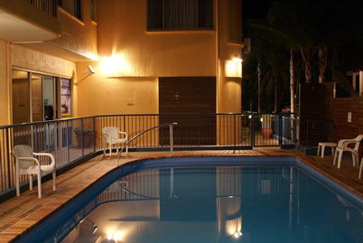 Delfinos Bay Resort - Kingaroy Accommodation 1