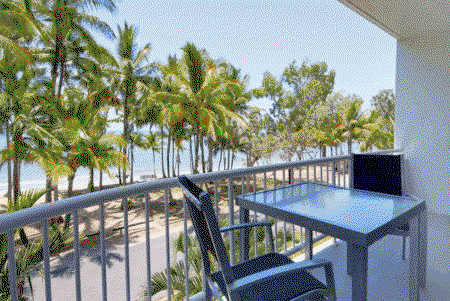Agincourt Beachfront Apartments - Kingaroy Accommodation 2