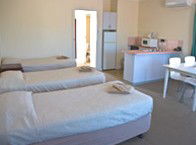 Lincoln Cottage Motor Inn - Kingaroy Accommodation 2