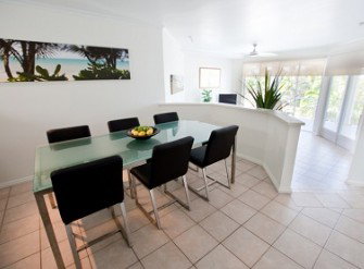 Port Douglas Beachfront Terraces - Kingaroy Accommodation 1