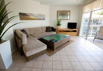 Port Douglas Beachfront Terraces - Kingaroy Accommodation 2