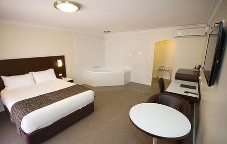 Country Comfort Premier Motel - Kingaroy Accommodation 3