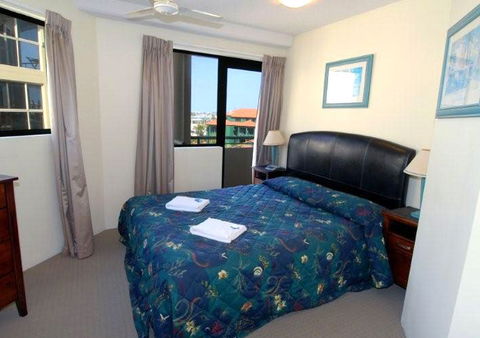 Excellsior Holiday Apartments - Kingaroy Accommodation 3