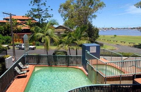 Excellsior Holiday Apartments - Kingaroy Accommodation 4